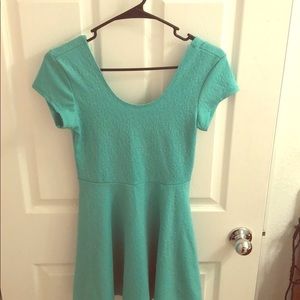 Scoop neck peplum dress